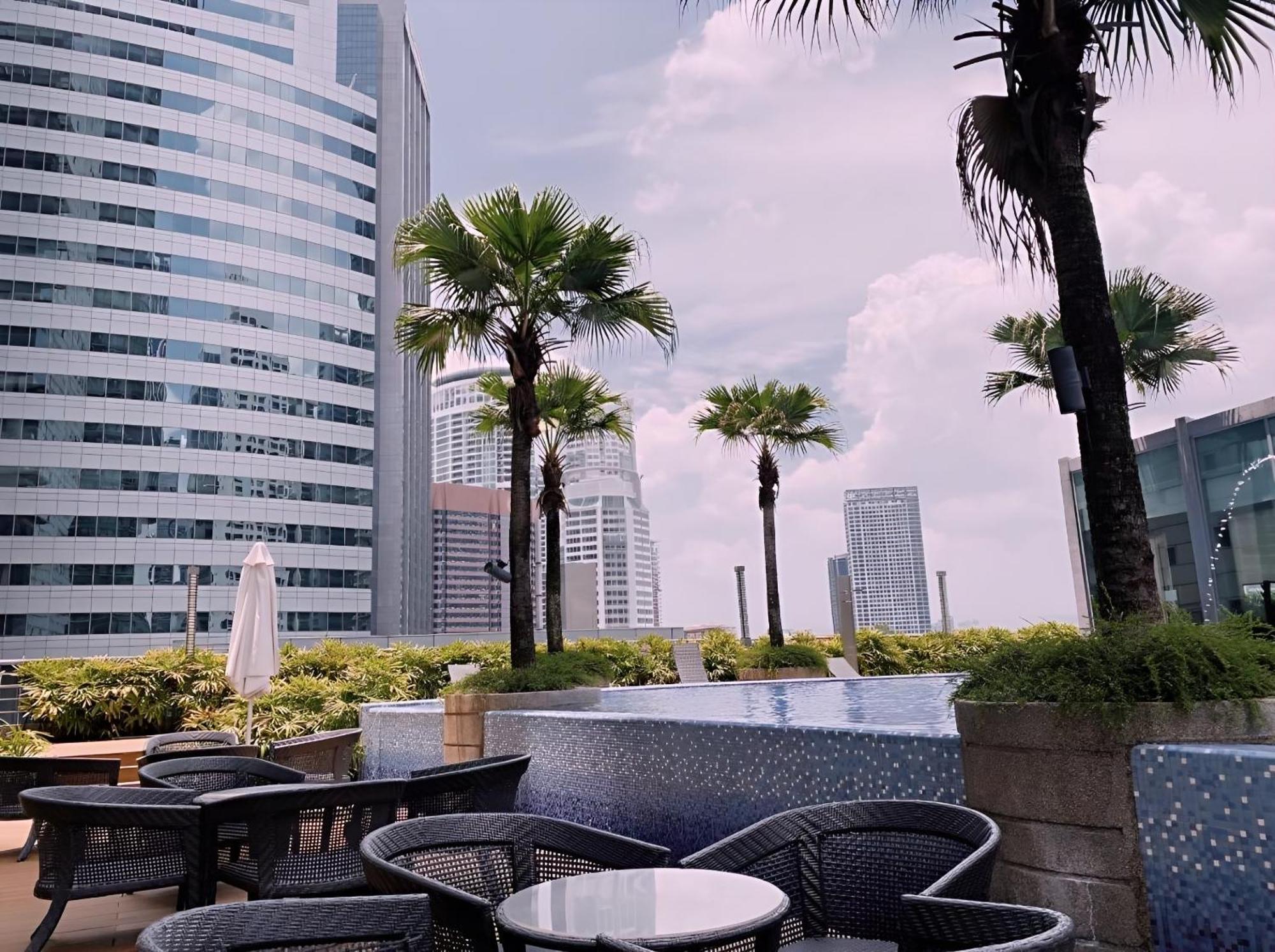 Vortex Hotel Suites Klcc At Kuala Lumpur City Center Екстериор снимка