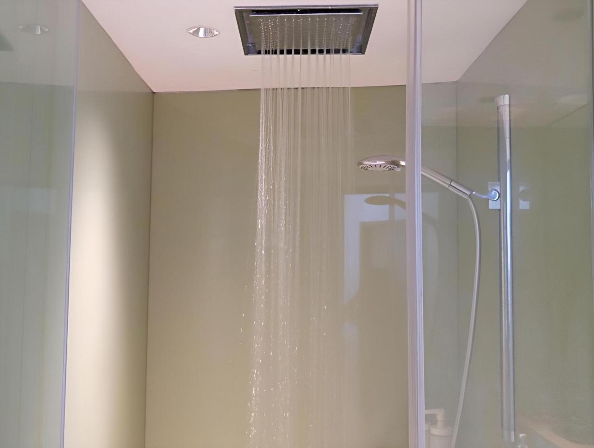 Vortex Hotel Suites Klcc At Kuala Lumpur City Center Екстериор снимка