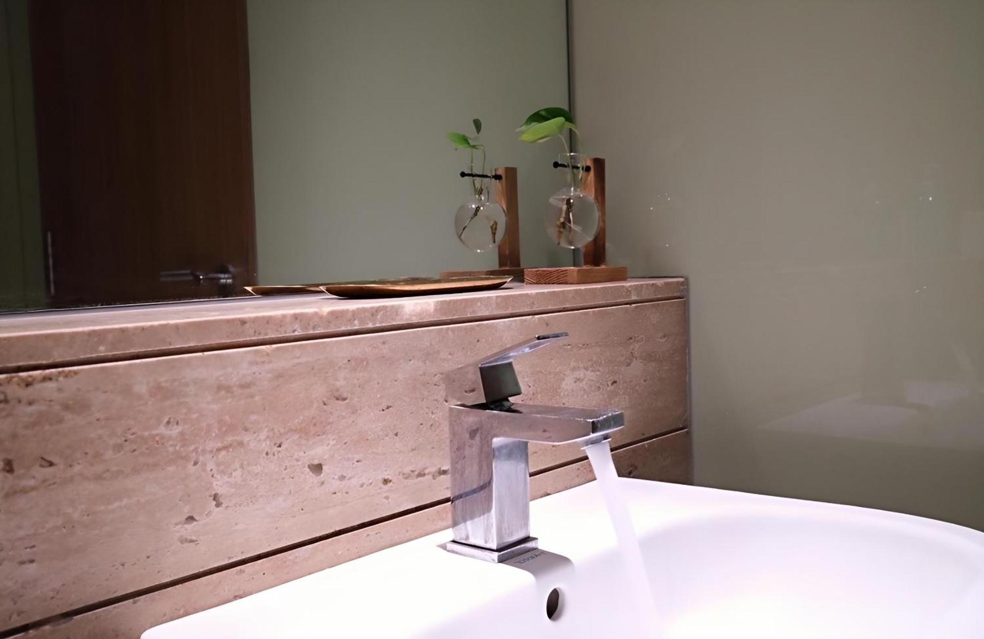 Vortex Hotel Suites Klcc At Kuala Lumpur City Center Екстериор снимка